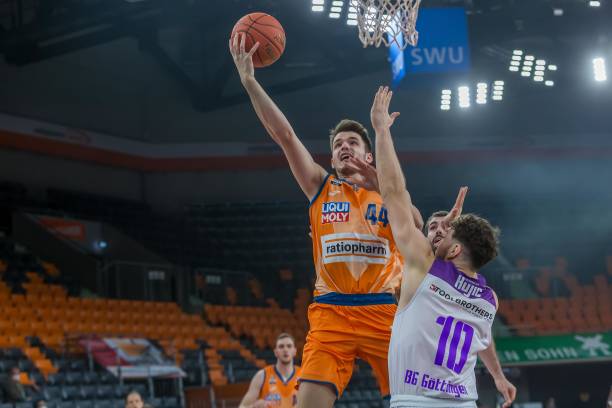 球队的锋线 球队的锋线