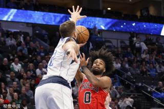 显然打破了 显然打破了